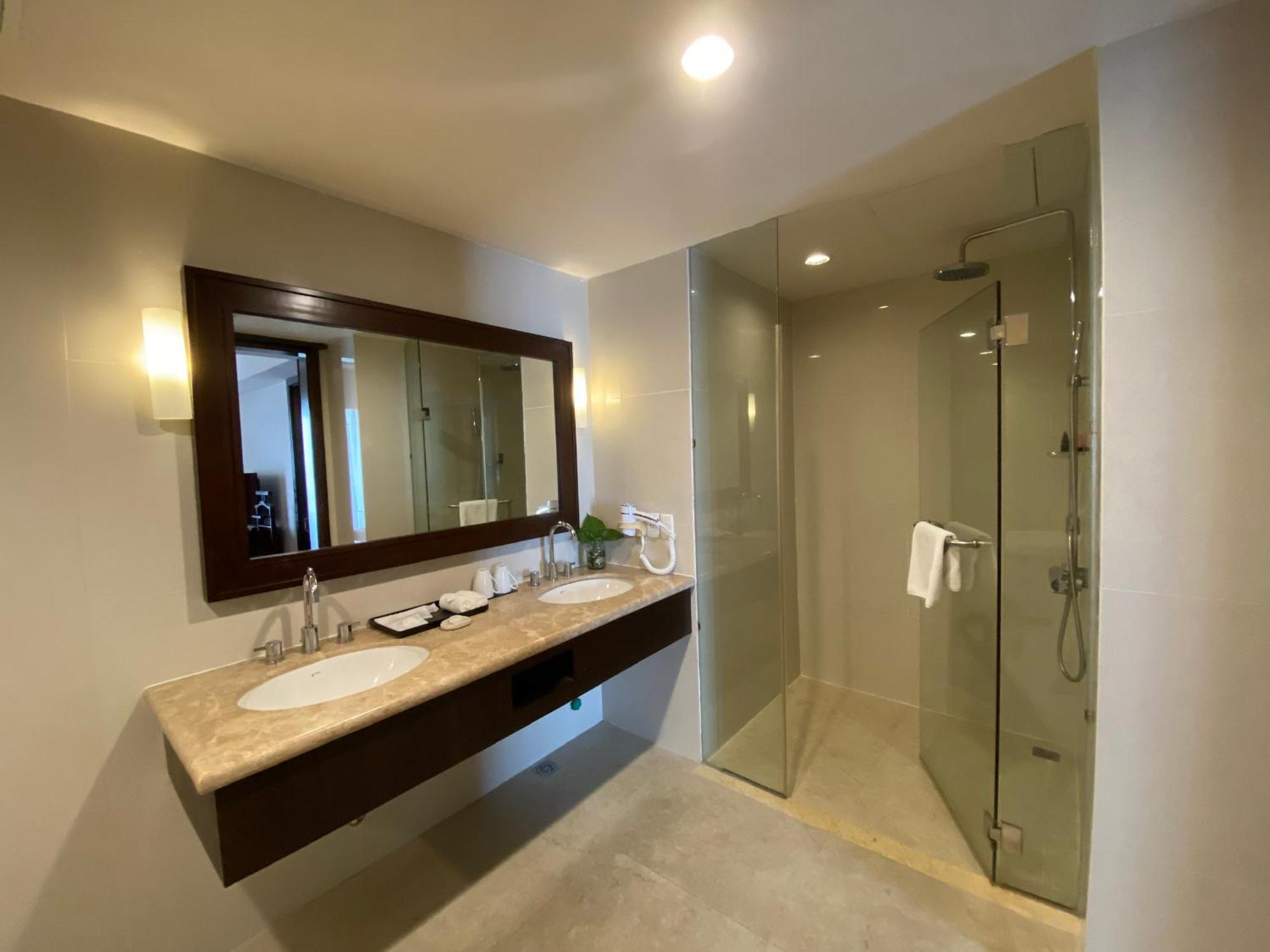 Muong Thanh Holiday Hue Hotel Oda fotoğraf