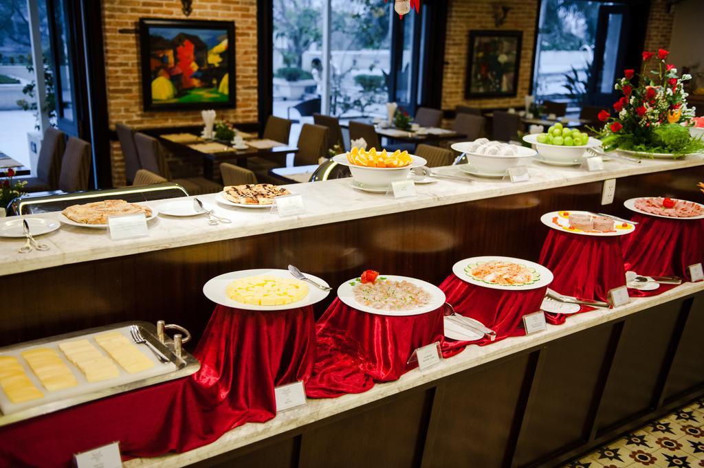 Muong Thanh Holiday Hue Hotel Dış mekan fotoğraf
