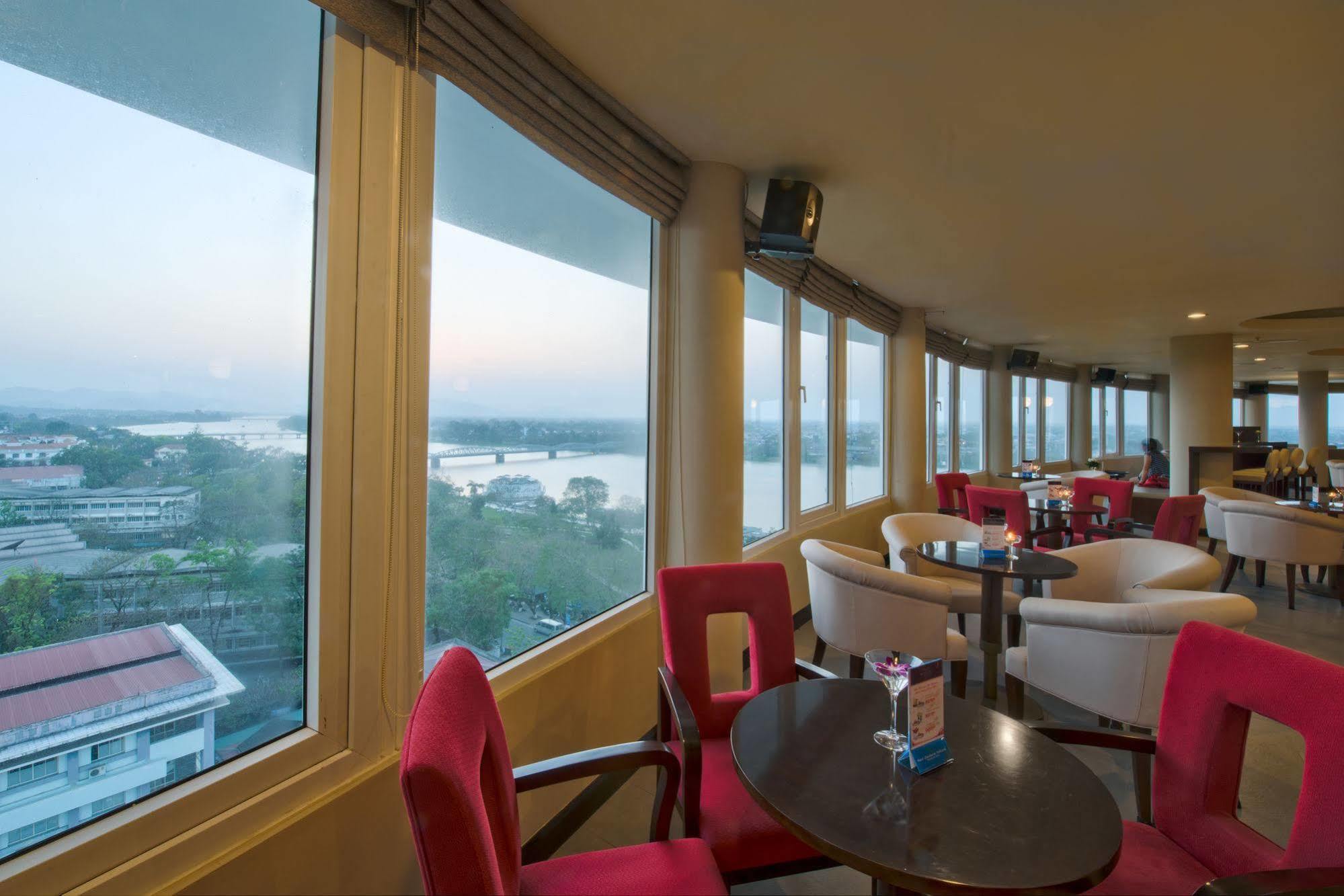 Muong Thanh Holiday Hue Hotel Dış mekan fotoğraf